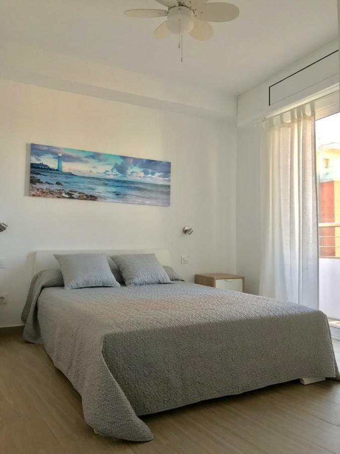 Apartamento Cerca Del Mar Бланес Екстериор снимка